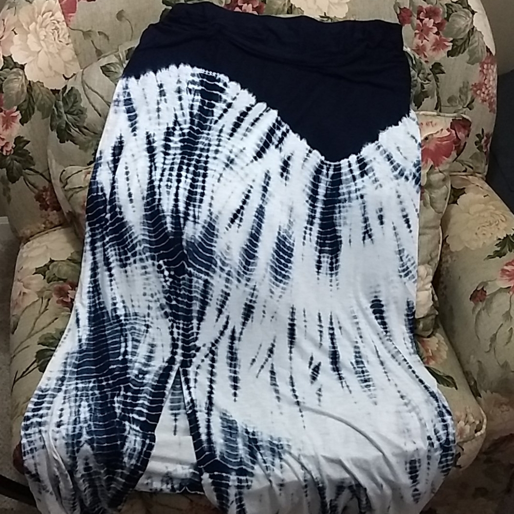 5⭐s 2X LEFT Plus Size Boho Tye-Dye Skirt - Picture 2 of 3